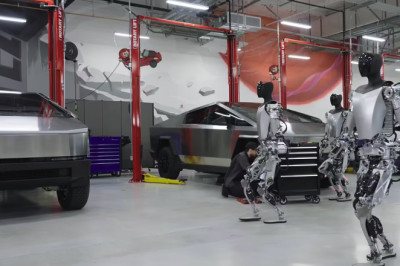 Tesla Robot Knocks Out Employee - $51 Million Robot Knockout Lawsuit