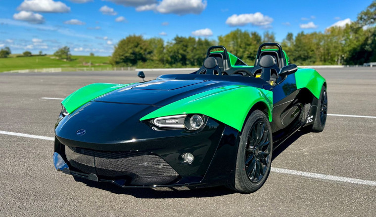 Zenos returns with 380hp E10 RZ