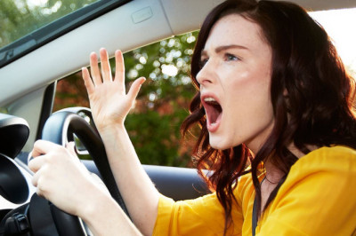 Behind-the-wheel habits that drive other road users crazy... do YOU do any of them?