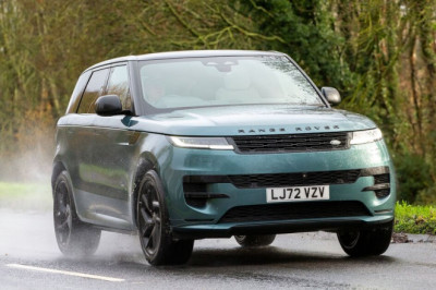 Drivers told about 'secret' button fitted inside Range Rover models