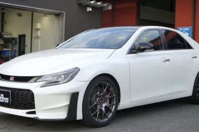 Goo-Net Find Of The Week: A 316bhp, Manual Toyota Mark X GRMN