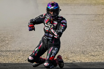 Martin ruled out of Japanese GP with broken collarbone