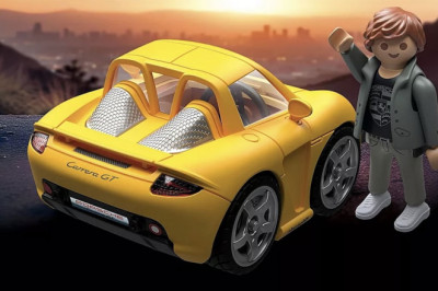 Playmobil Has Made The Porsche Carrera GT 100 Per Cent Cuter