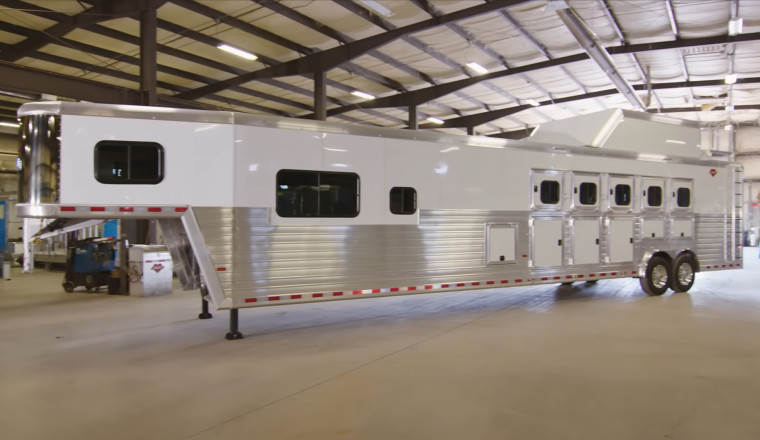 The Argument for Triple-Axle Trailers Is a Myth