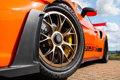 DYMAG® launches the HALO Wheel, a carbon composite revolution for the Porsche 911 GT3 RS