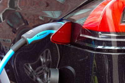 Electric car 'myths' around range anxiety and high vehicle price is putting drivers off