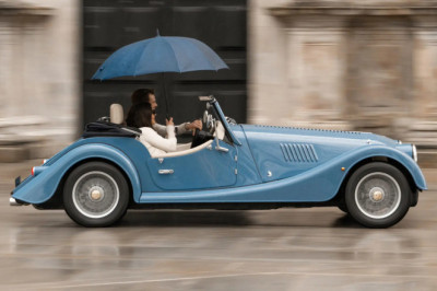 While The Car World Evolves This Petrol Car Built With Wood is Thriving