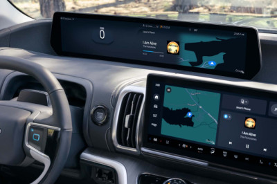 Ford's CEO Isn't Sold on Apple CarPlay Ultra: 'Don't Like the Execution'