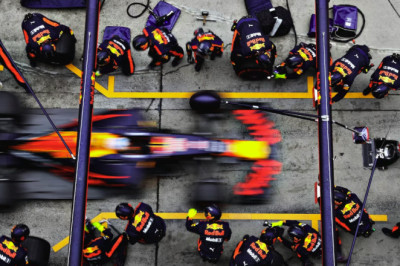 Nut Job: The $1,000 Surprise Behind Every F1 Pit Stop