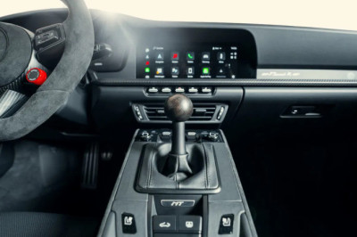 TechArt’s Porsche 911 Carrera T Gets a Gearknob From a Bog That’s Over a Thousand Years Old