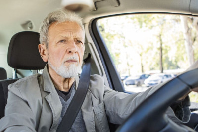 DVLA alert as it tells drivers over 70 to do one thing 'for free'