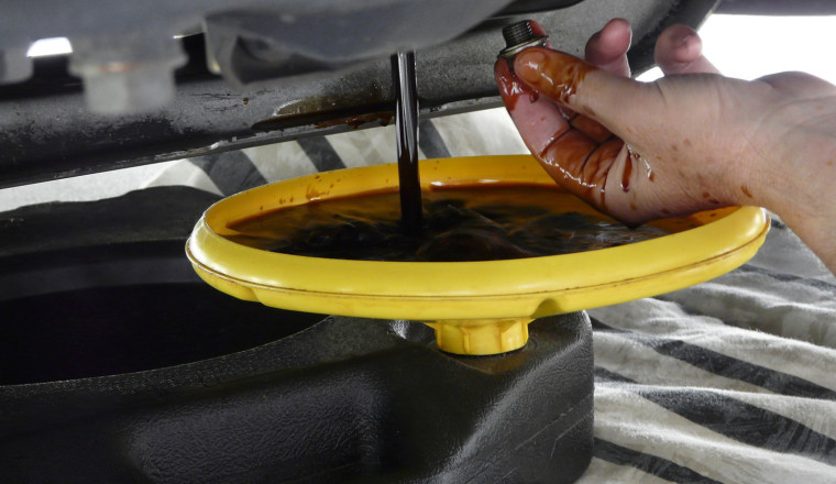 How To Recycle Used Motor Oil