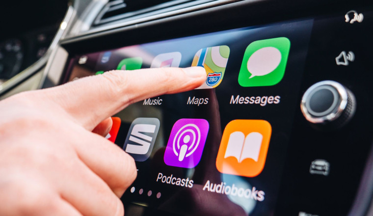 I’ve been using Google Maps with Apple CarPlay for years and I didn’t know this handy feature existed