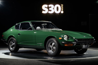 A Dutch Firm Is Perfectly Restoring Datsun 240Zs, And We Need One