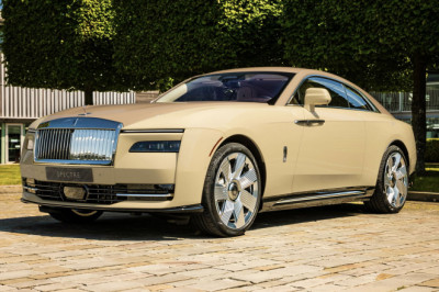 This One-Off Rolls-Royce Spectre Celebrates A Very Good Boy