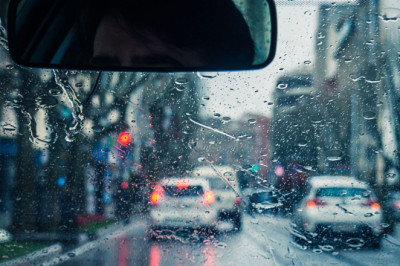 UK motorists urged not to drive after 6pm on Friday for important reason
