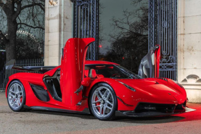 Delivery-mile Koenigsegg Jesko Attack for sale