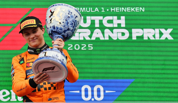How many race wins does each 2025 F1 driver have?