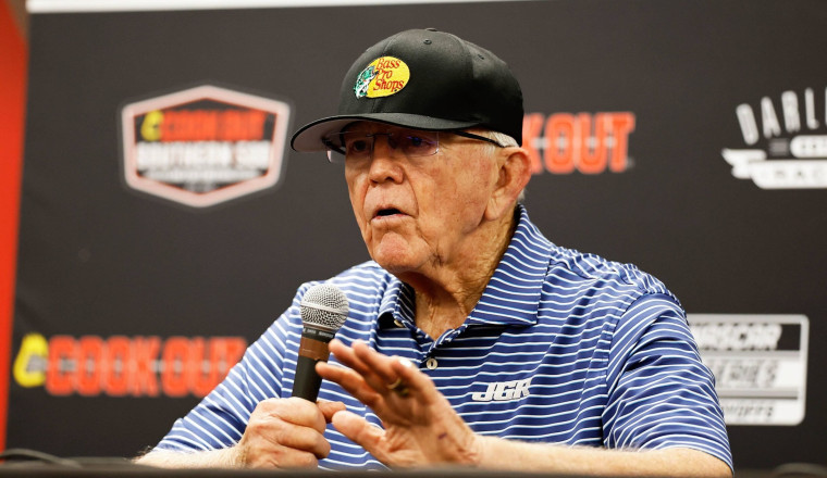 Joe Gibbs sends a blunt letter to court regarding NASCAR lawsuit