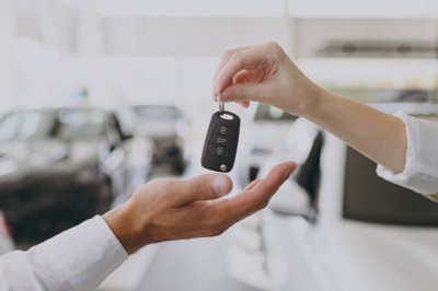New car sales roar to strongest September in five years
