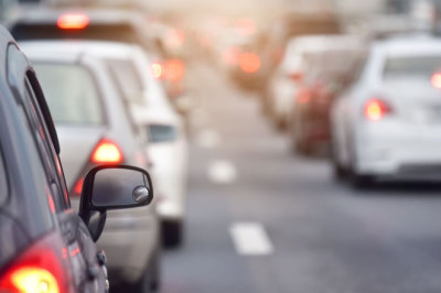 Drivers warned of £1,000 fine for wearing wrong clothes this winter
