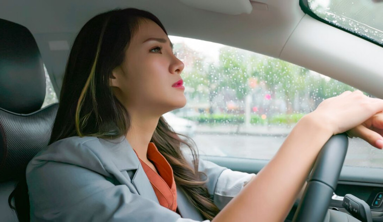 UK drivers warned they risk £5,000 fine for ‘safe’ rainy driving mistake