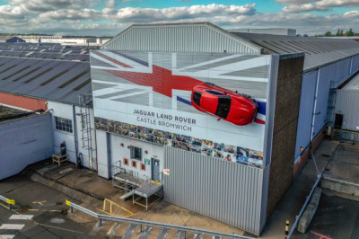 After Five Weeks and Billions Lost, Jaguar Land Rover Finally Restarts Production