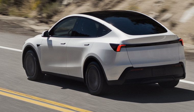 Tesla Model Y Standard Has A Glass Roof You're Not Allowed To See Out Of