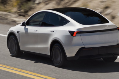 Tesla Model Y Standard Has A Glass Roof You're Not Allowed To See Out Of
