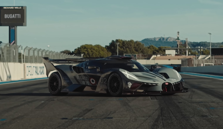 CAR Magazine Drives the 1,600HP Bugatti Bolide