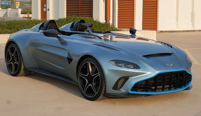 FOR SALE: 2021 Aston Martin V12 Speedster