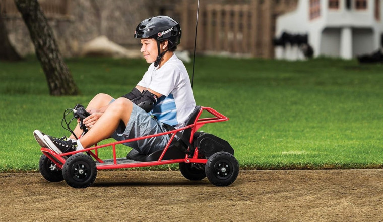 Last Chance To Grab Your Kid a Sweet Razor Dune Buggy for Under $500 With This Amazon October Prime Day Deal