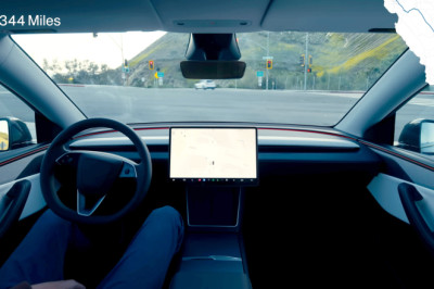 US Investigates 2.9 Million Teslas Over Self-Driving Crashes