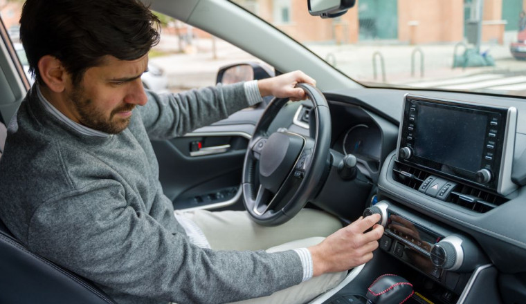 Hidden button keeps your car warmer for longer without using extra fuel