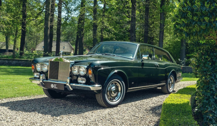 Niels van Roij remakes Corniche as Shooting Brake