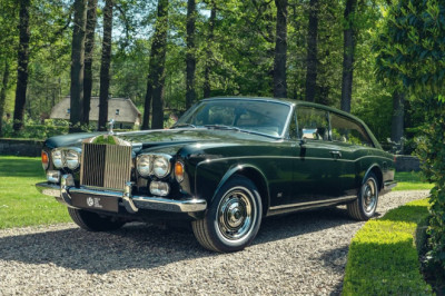 Niels van Roij remakes Corniche as Shooting Brake