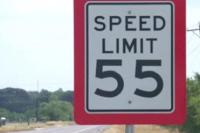 Why Do Some Speed Limit Signs In Texas Have A Red Border?