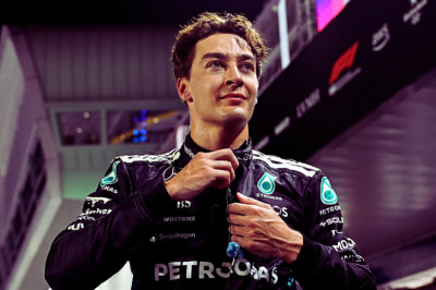Why has Russell not agreed a Mercedes deal yet?