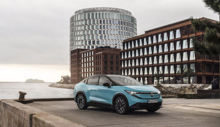 All-New LEAF hits the road - Boasting 386 mile range, top-level technology and sleek aerodynamic design