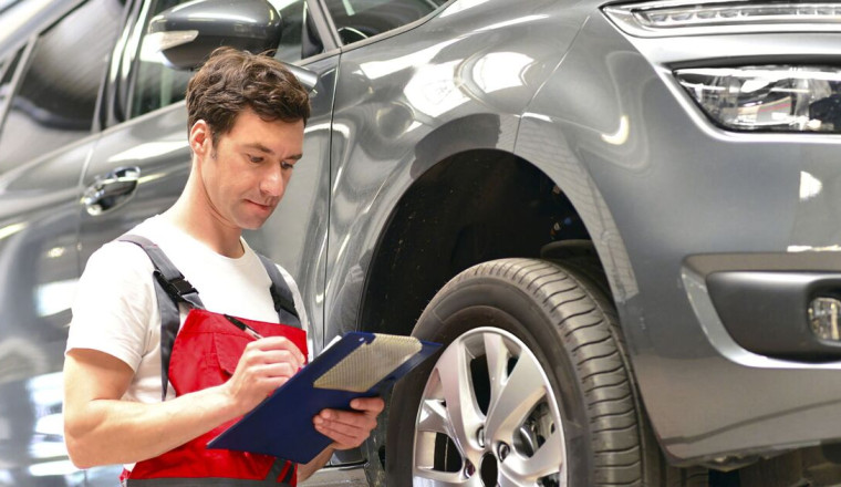 Expert pinpoints 1 quick check drivers often miss that leads to MOT failures
