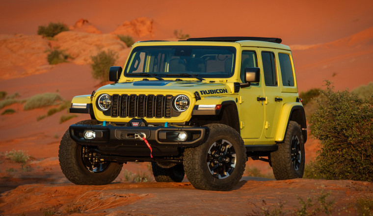 Some Jeep Hybrids Bricked After Disastrous Weekend OTA Software Update