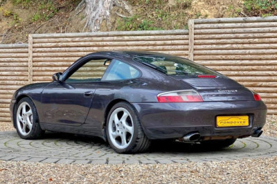 Is this 996 Carrera 4 the ultimate station car?