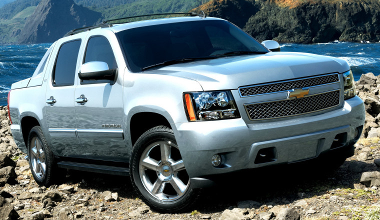Judge Approves $57 Million For Lawyers While GM V8 Owners Get $3,380 And A Smile