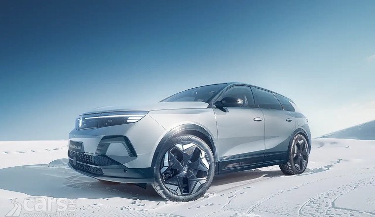 New Vauxhall Grandland eAWD is CHEAPER than the single motor Grandland