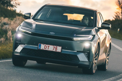 Toyota C-HR+