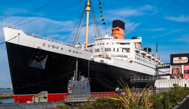 What Makes An Ocean Liner Different From A Cruise Ship?