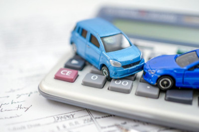 AD FEATURE: Top tips to reduce car insurance costs including when to review your policy