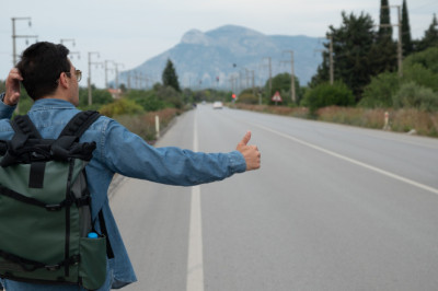 Hitchhiking Is Legal In More States Than You Might Expect