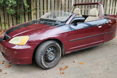 This 2002 Honda Civic Three-Wheeler Is An Absolute Nightmare, And You Can (And Should?) Buy It