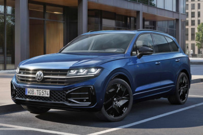 VW bids adieu to Touareg with Final Edition